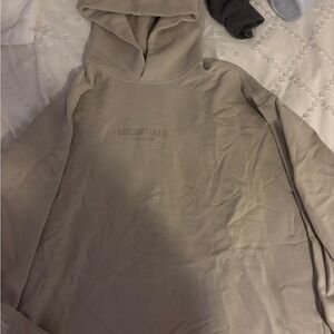 Essentials Fear of God Hoodie in Cream